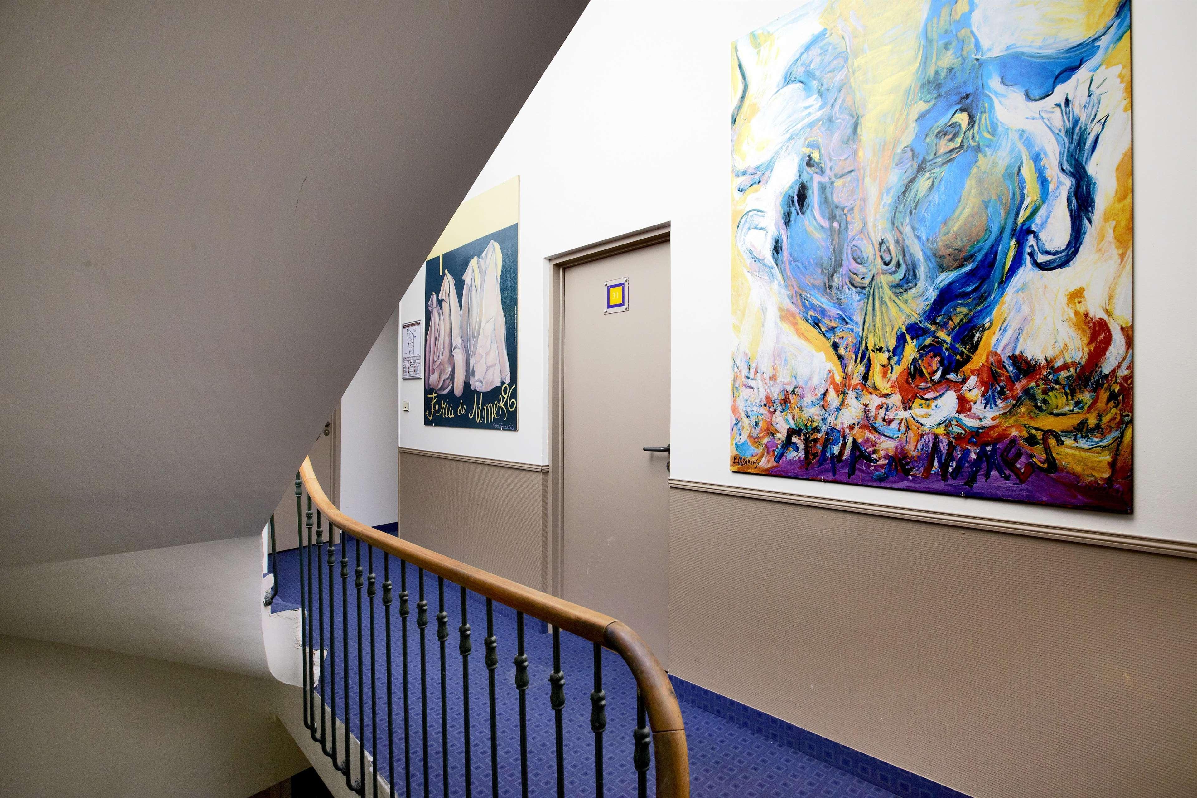 Kyriad Nimes Centre Exterior photo