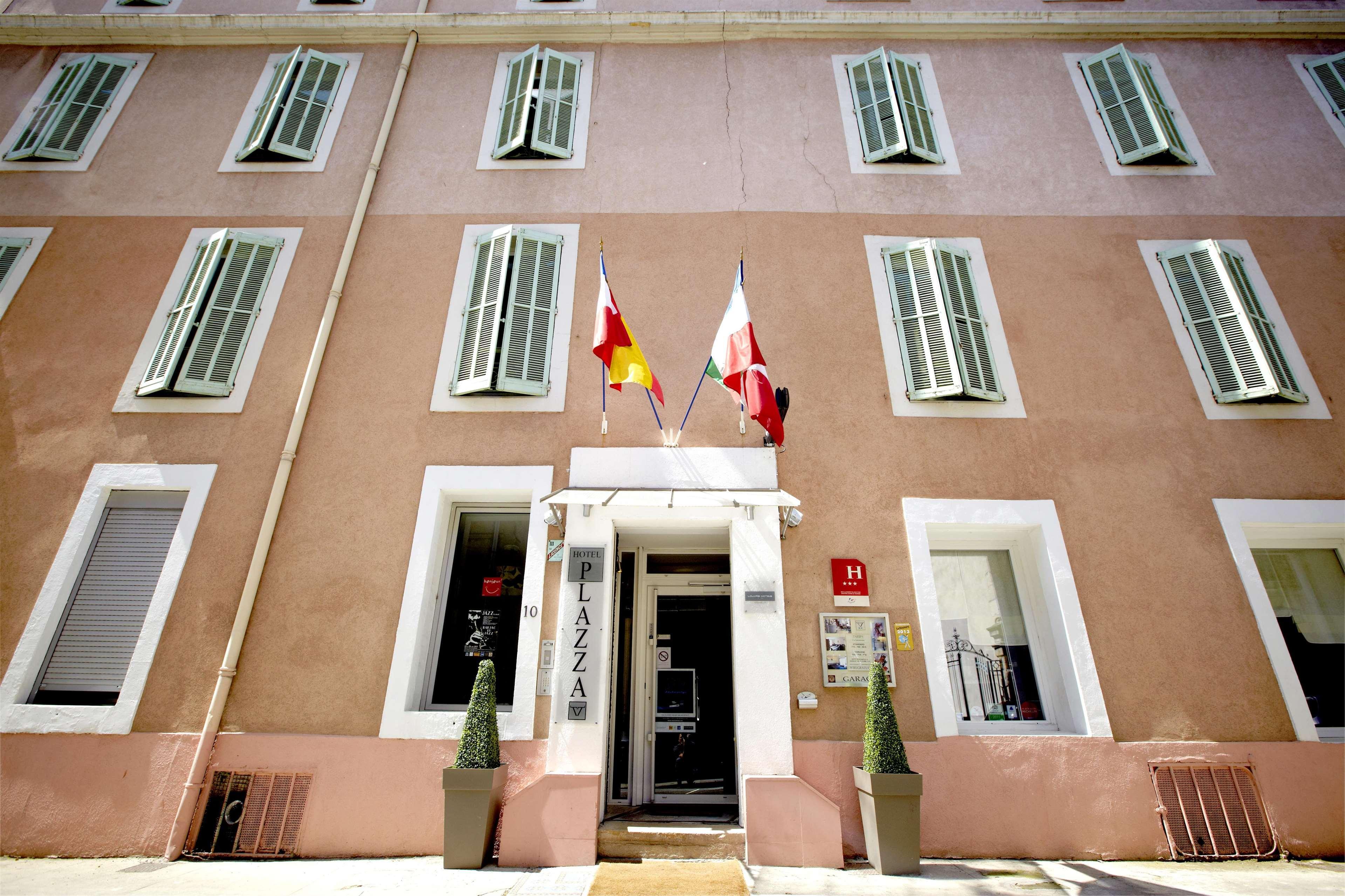 Kyriad Nimes Centre Exterior photo