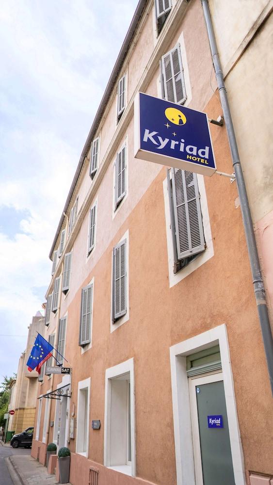 Kyriad Nimes Centre Exterior photo